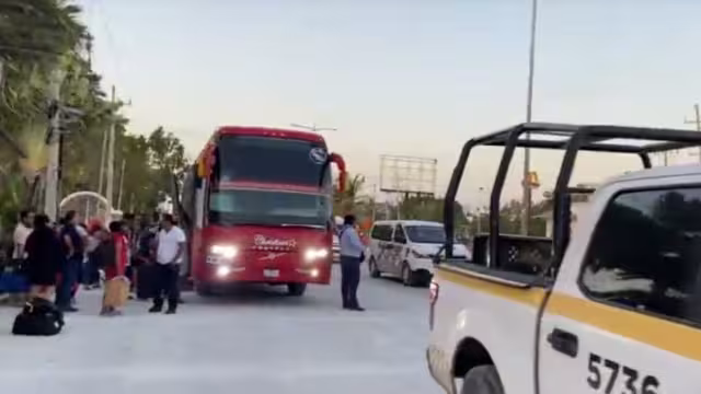 El chofer del autobús turístico se dio a la fuga