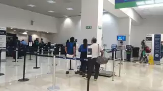 Aeroméxico informa que el vuelo 821 despegó a las 06:05 horas y está por despegar el 823 a las 06:56
