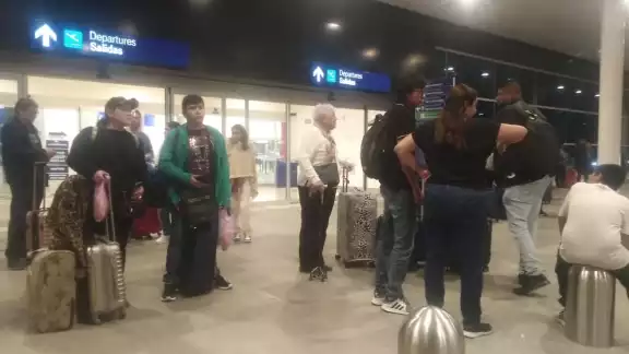 Hasta las 06:30 horas, el resto de los 35 vuelos programados entre las 02:45 y las 16:10 horas de este martes no reportan atrasos ni cancelaciones