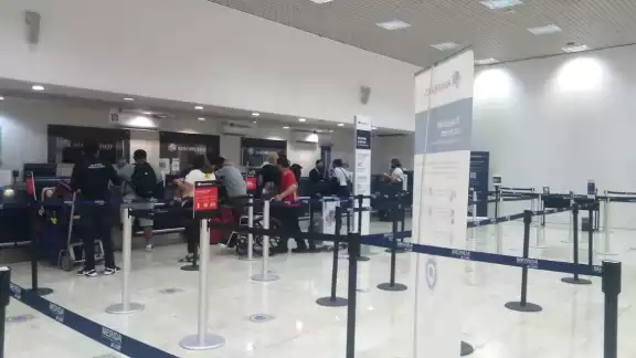 La terminal aérea de Mérida registró baja afluencia de pasajeros durante las primeras horas de la mañana de este sábado La terminal aérea de Mérida registró baja afluencia de pasajeros durante las primeras horas de la mañana de este sábado