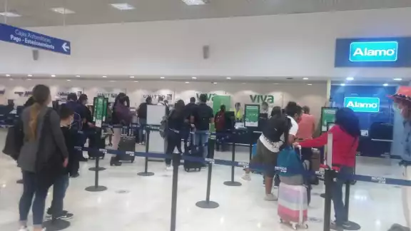 El vuelo debió salir a las 03:35 horas desde Mérida con destino a la CDMX El vuelo debió salir a las 03:35 horas desde Mérida con destino a la CDMX