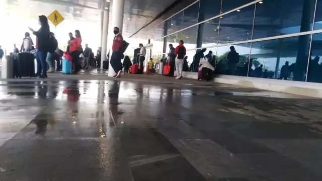 Encargados de la limpieza recogieron todo el desecho