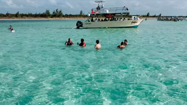 Según afirman, los trabajadores han solicitado los cursos para obtener el permiso federal, pero los institutos de certificación tienen pausados los programas.