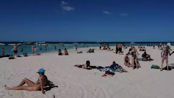Así lució Playa Norte en Isla Mujeres este lunes 28 de diciembre de 2020 Así lució Playa Norte en Isla Mujeres este lunes 28 de diciembre de 2020