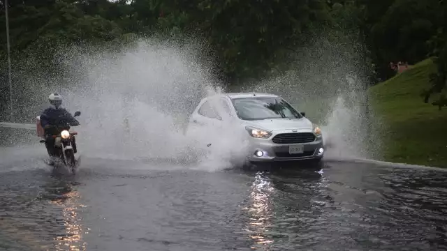 Las lluvias serán fuertes durante este martes en Quintana Roo