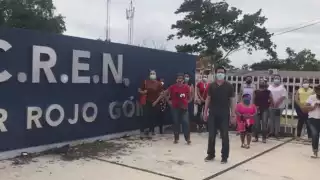 Los maestros del CREN  suspendieron las clases en línea como protesta