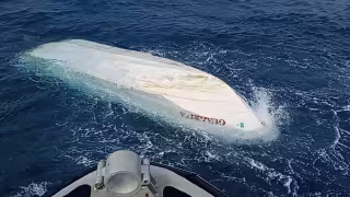 Equipo de la Quinta Región Naval rescató una embarcación de pesca en el mar de Isla Mujeres
