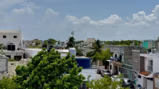Siete fraccionamientos de Playa del Carmen siguen sin agua tras tres días de afectaciones