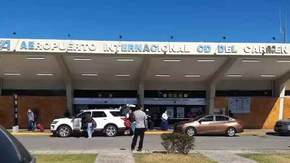 En comparación con la Isla, el mejoramiento de las condiciones sanitarias ante la pandemia benefició a la capital, cuyo tráfico operativo incrementó un 94.4% En comparación con la Isla, el mejoramiento de las condiciones sanitarias ante la pandemia benefició a la capital, cuyo tráfico operativo incrementó un 94.4%