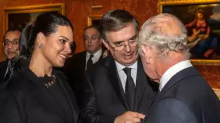 Esto fue lo que Marcelo Ebrard le dijo al Rey Carlos III en el funeral de Isabel II