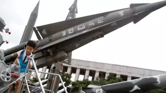 Biden dice que el mundo está lo más cerca del Armagedón; lanza amenaza nuclear