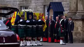 Cabe recordar que el cortejo estuvo integrado por 45 vehículos