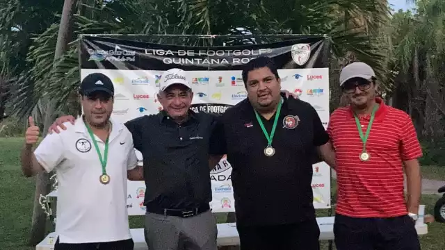 Arturo ganó el torneo con un golpe bajo par