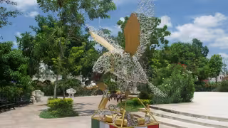 Mérida comienza a vivir las fiestas patrias; adornan la Plaza Grande y Paseo de Montejo