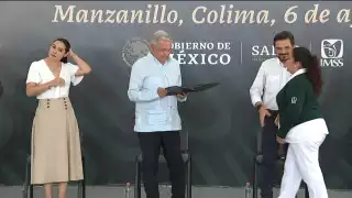 AMLO realizó el protocolo de cambio a IMSS-Bienestar en uno de los hospitales públicos de Manzanillo