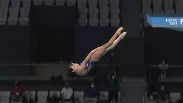 Las mexicanas Gabriela Agundez y Alejandra Orozco participando en la final de clavado sincronizado feminil 10m