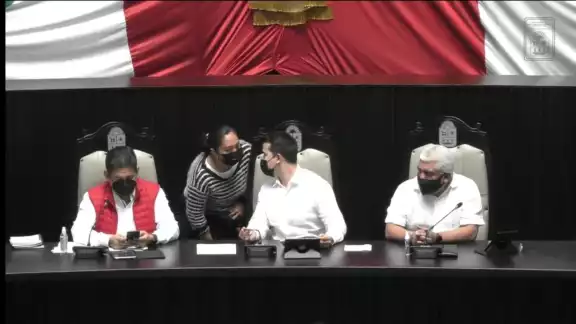 Sólo se desestimó la postulación de Javier Vera Nicoli por no cumplir con los requisitos que establecen