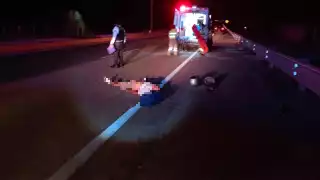 El hombre chocó contra un muro de contención en el Periférico de Campeche