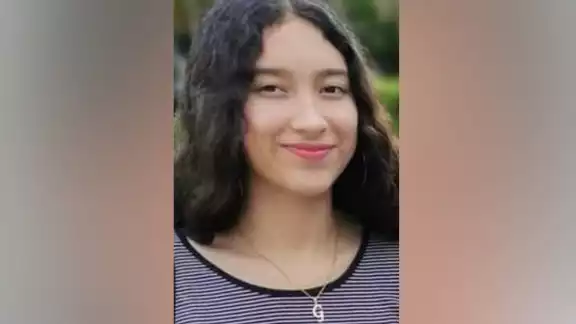 La joven de 17 años salió ayer al Centro de Mérida y no fue vista de nuevo La joven de 17 años salió ayer al Centro de Mérida y no fue vista de nuevo