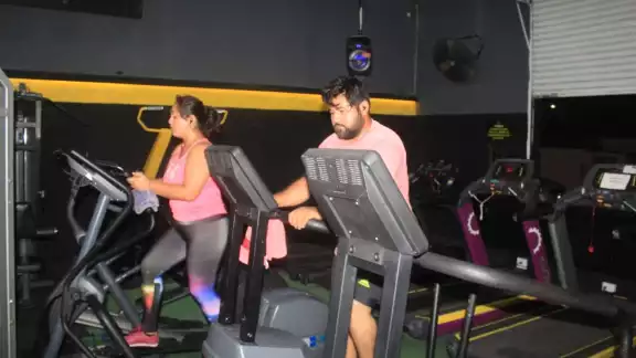 La última modificación a las actividades permitidas por el gobierno estatal deja en suspensión a los gimnasios y centros deportivos La última modificación a las actividades permitidas por el gobierno estatal deja en suspensión a los gimnasios y centros deportivos