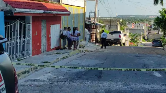 Paramédicos confirmaron la muerte de la mujer Paramédicos confirmaron la muerte de la mujer