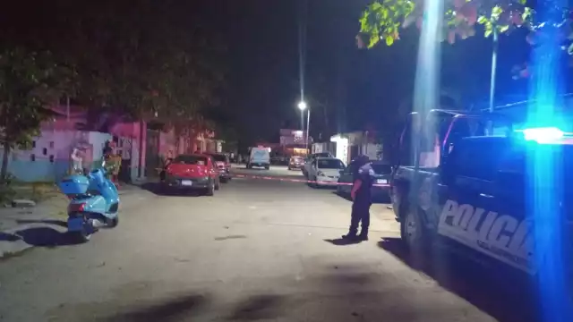 El hombre fue encontrado tirado en una calle del fraccionamiento Villamar I de Playa del Carmen