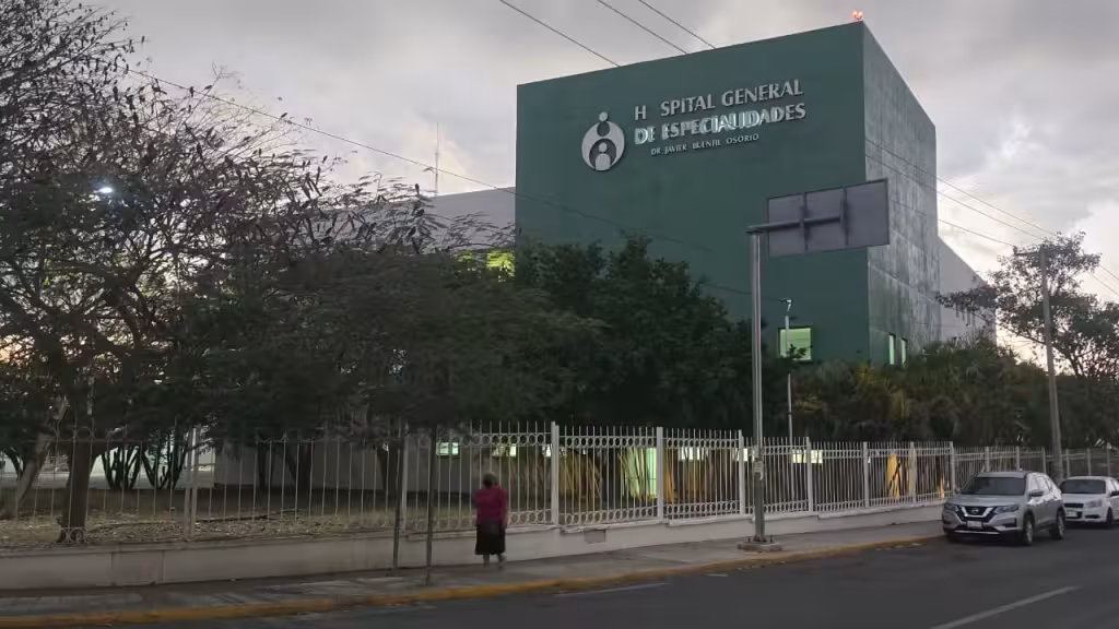 Apagones alcanzan hospitales de Campeche; plantas de emergencia evitan afectaciones