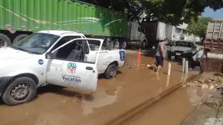 El hombre arrancó la camioneta e intentó llevársela