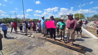 Pescadores del Camino Real protestan por retiro de techumbres