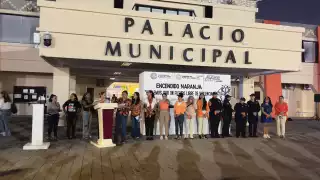 Mujeres colectivas de Playa del Carmen entregan pliego petitorio al gobierno municipal