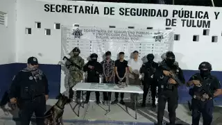 Capturan a tres presuntos narcomenudistas en Tulum; decomisan 100 dosis de drogas