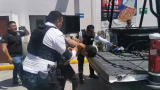 Hombre detenido por robo de celular a joven en San Agustín del Palmar.