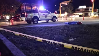 Mortal accidente en la Supermanzana 96 de Cancún: vehículo embiste a ciclista y se da a la fuga