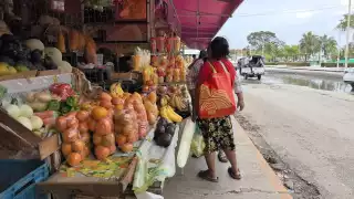 Aumento al salario mínimo contrasta con el aumento de frutas y verduras en Ciudad del Carmen