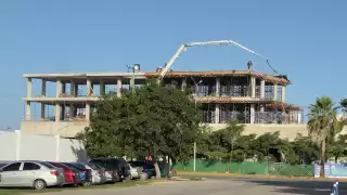 Miles de trabajadores de la construcción se han quedado sin empleo.