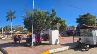 Oscuridad y baches generan inseguridad en la comunidad de Chiná, Campeche