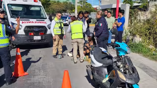 Motociclista atendido en el lugar tras accidente en López Portillo