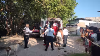 El hombre recibió impactos de bala en el estómago, dos en el pecho y uno más en la espalda