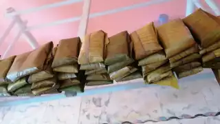 Pocas Familias Celebran con Tamales