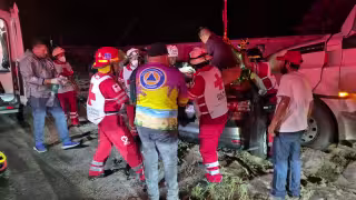 Mujer pierde la vida tras ser impactada por tráiler de Paquetexpress en la carretera Carmen–Isla Aguada