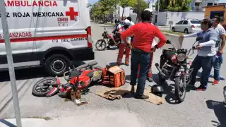 El motociclista se negó a ser trasladado por la ambulancia de la Cruz Roja