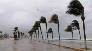 Protección Civil advierte fuerte temporada de huracanes para Campeche en 2026