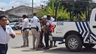 Retienen a hombre tras altercado con una mujer en el Centro de Campeche