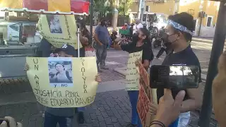 Familiares y amigos de José Eduardo se manifiestan por muerte del joven: EN VIVO