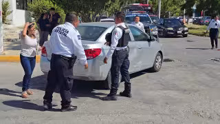 Se registró un accidente vial en la zona comercial Ah Kim Pech.