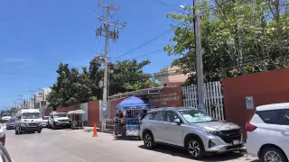 Sin luz y con calor extremo: así estudian más de 300 alumnos en Ciudad del Carmen