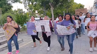 Marchan en Candelaria para exigir justicia por Itzel Guzmán y otras víctimas de violencia