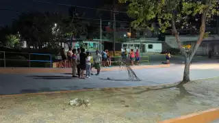 Habitantes de Santa Rita critican respuesta tardía de la CFE ante emergencia eléctrica