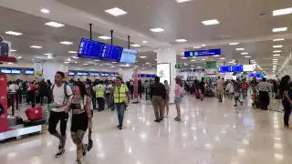 Los vuelos internacionales fueron mayoría este lunes