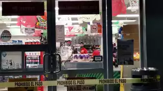 Asaltan Oxxo en Ciudad del Carmen; se llevan 2 mil 500 pesos